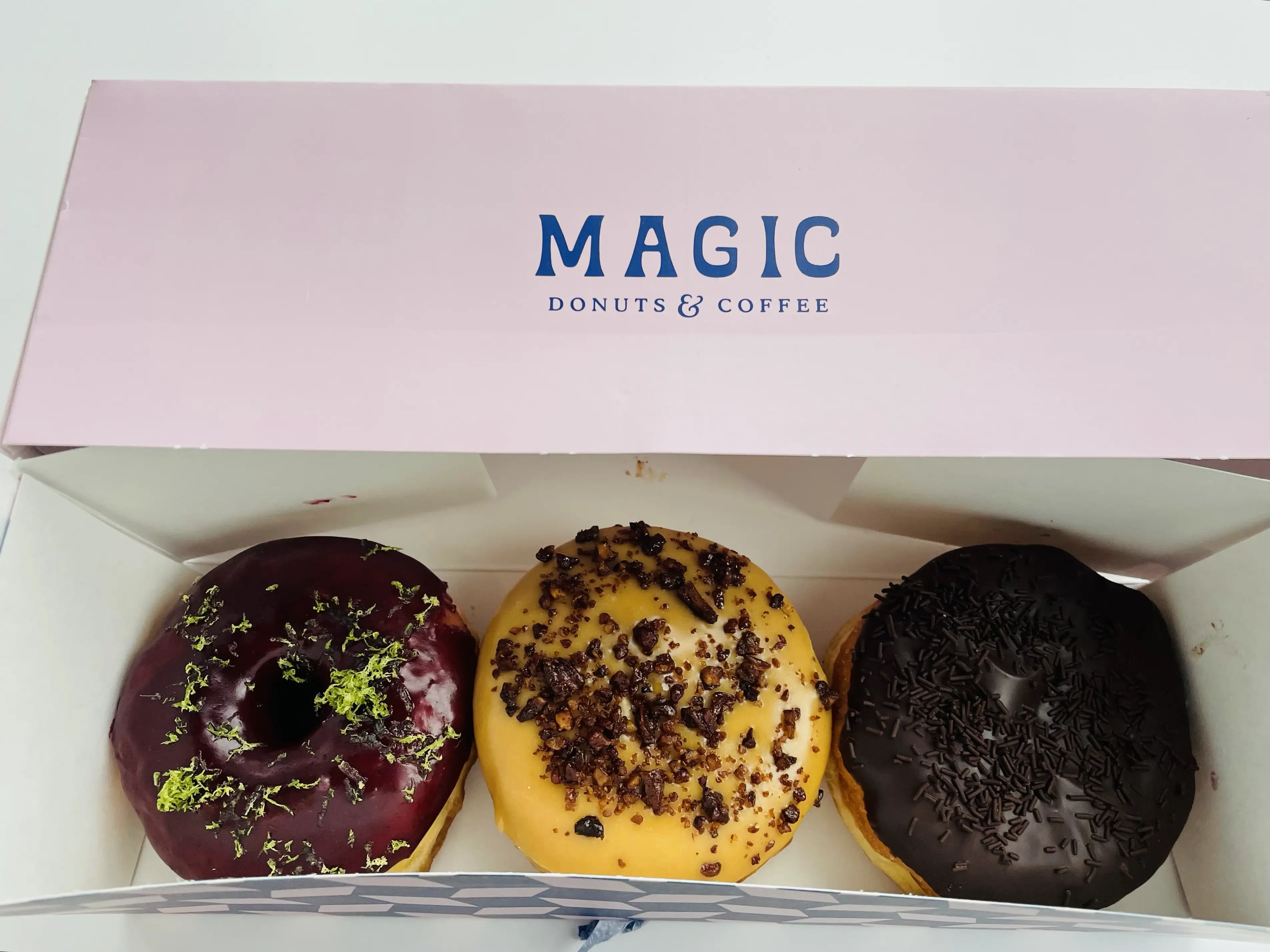 Magic Donuts & Coffee